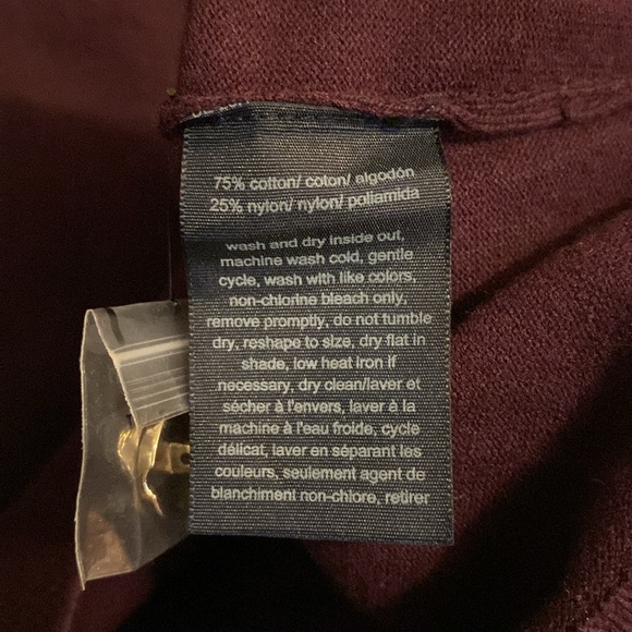 Tommy Hilfiger Women’s Turtleneck Lightweight Sweater - Picture 4 of 6